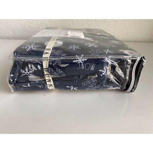 Rae Dunn SnowGlobes Snowflakes Christmas Holiday Soft Queen Sheet Set 4 Piece - Picture 6 of 13